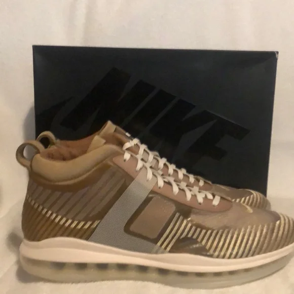 Lebron x JE Icon QS. Color Parachute Biege. Size 10.5 Size 10.5 - Nike LeBron Icon QS x John Elliott Parachute  main image 2